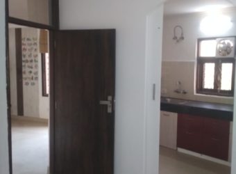 2 BHK Flat in New Delhi for Rent